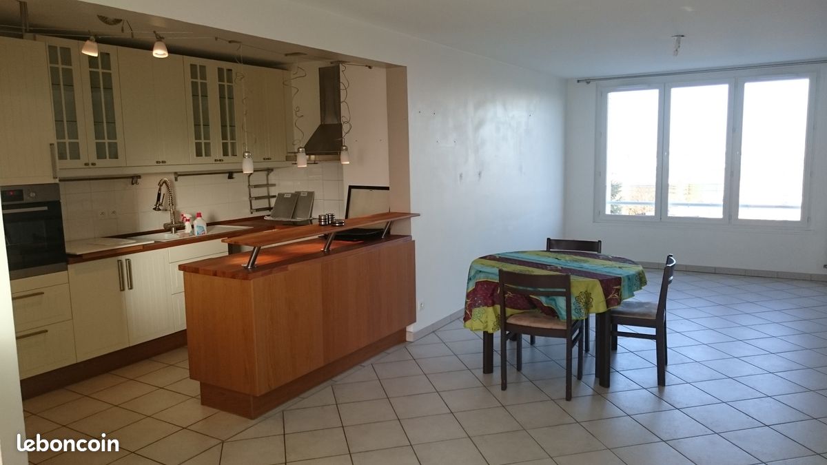 Appartement 3 pièces 69 m² · à Lyon · 69 m² · 990 €/mois