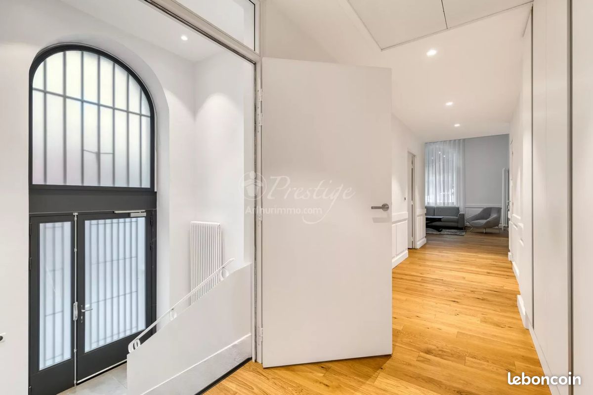 Appartement 4 pièces 120 m² · à Chambéry · 120 m² · 699 900 €