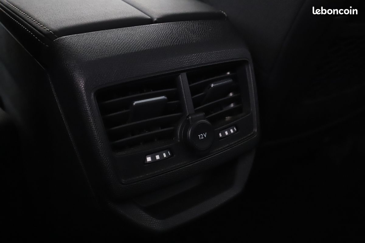 Peugeot 3008 1.2 PureTech Allure Business EAT8 130 ch (image 9)
