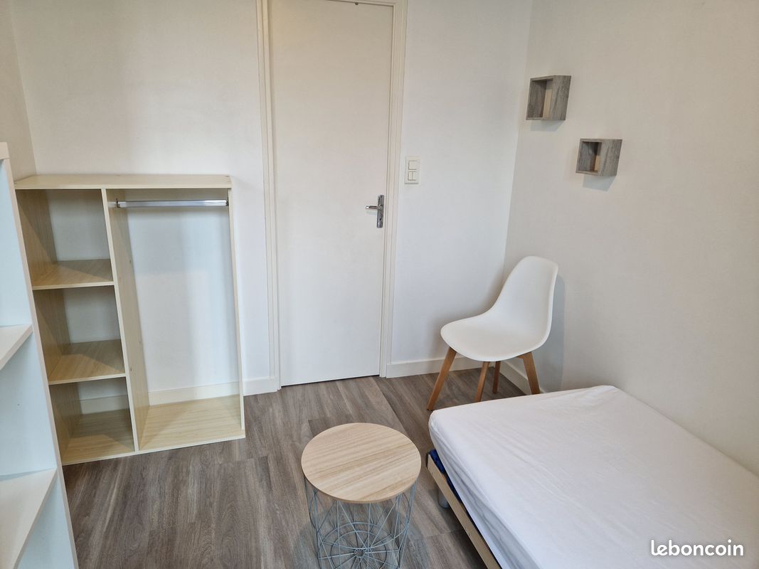 Centre ville joli T1 calme et lumineux - Poitiers 86000 (image principale 1)