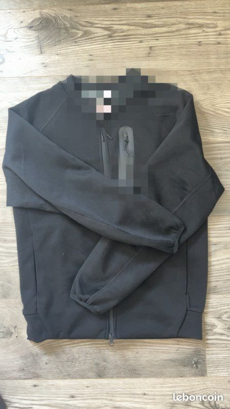 Veste Noir (image 1)