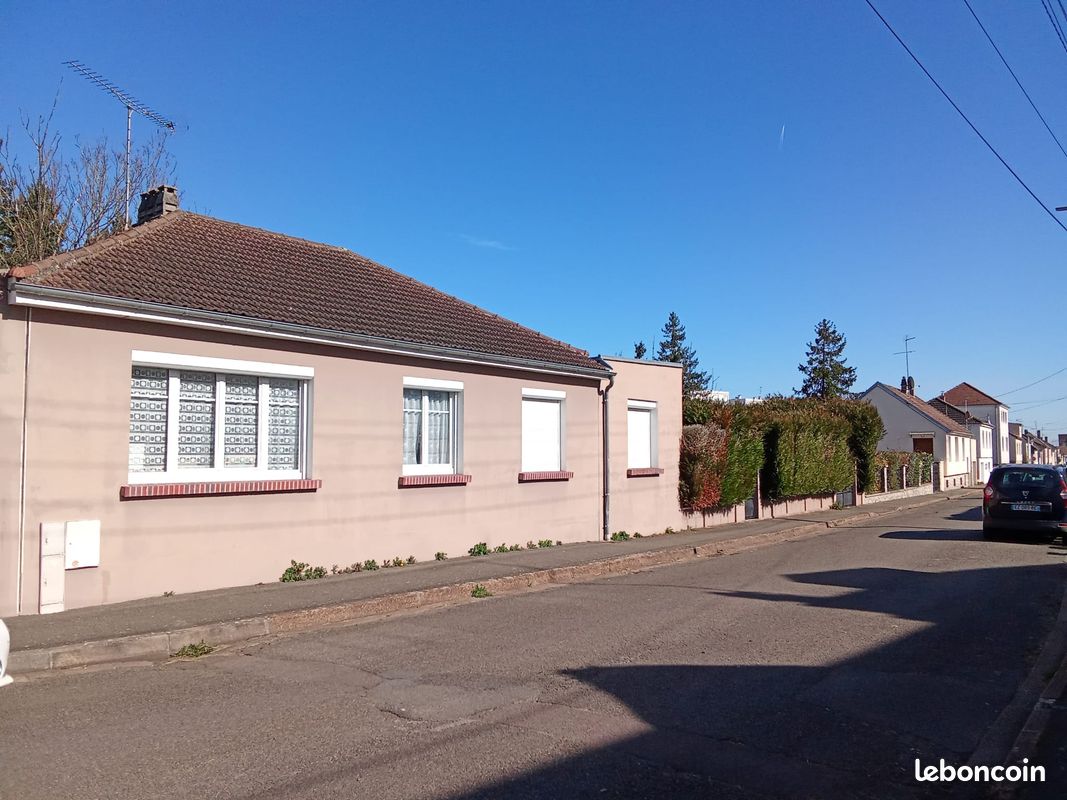Maison 5 pièces 100 m² · à Lucé · 100 m² · 310 000 €