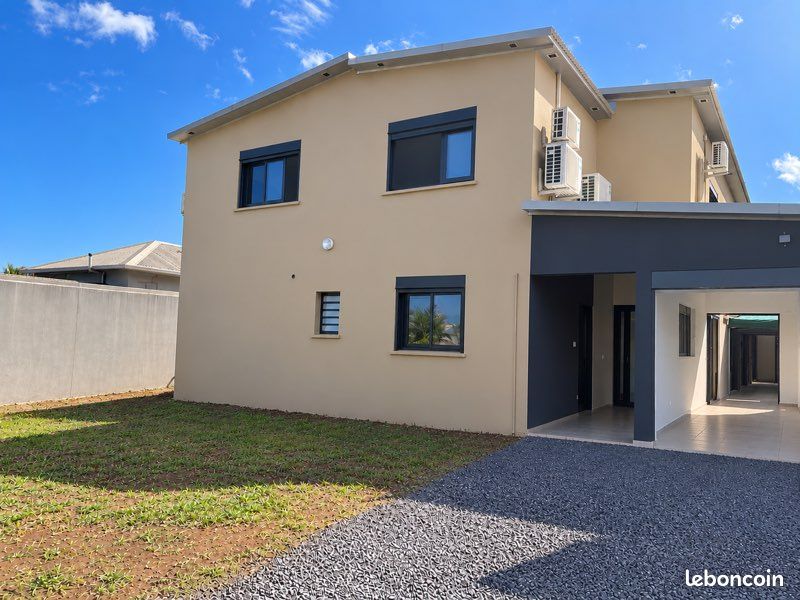 Maison 7 pièces 232 m² · à Saint-Pierre · 232 m² · 650 000 €