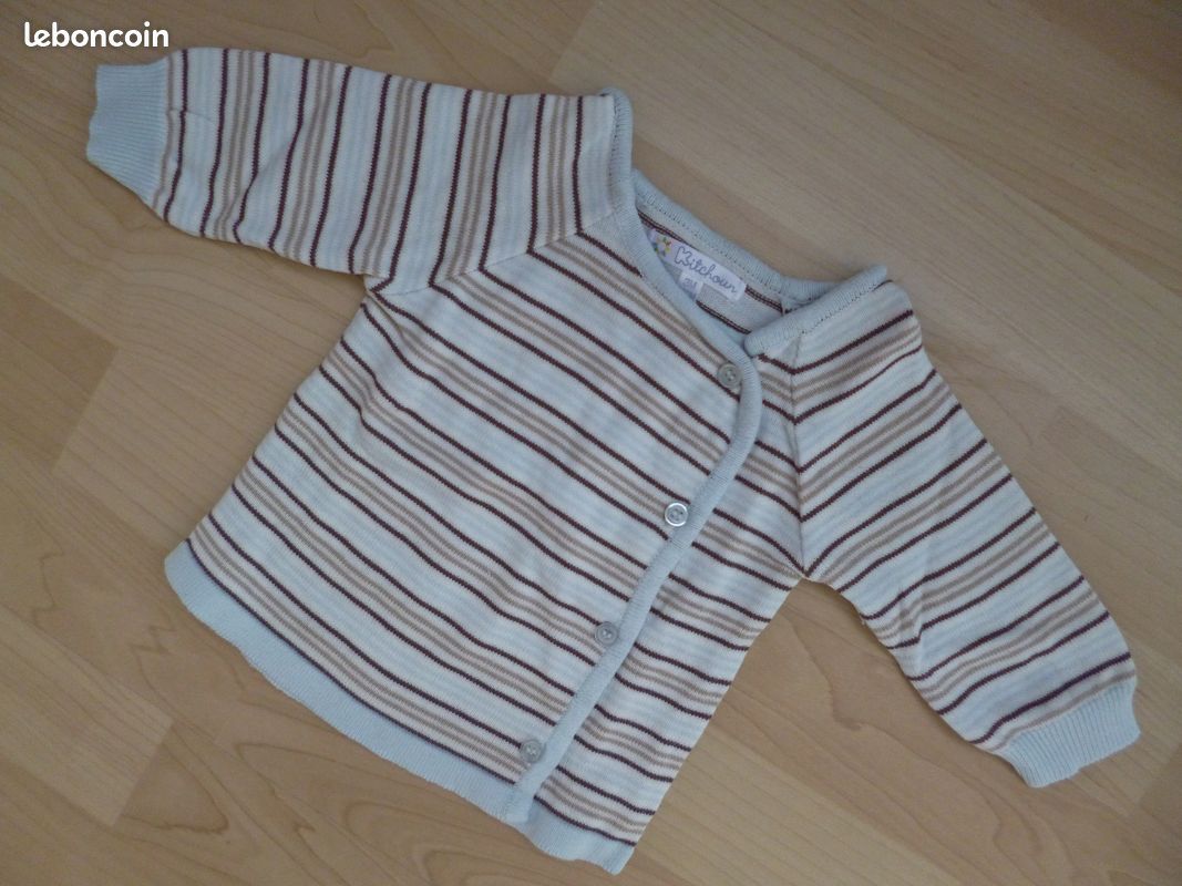 Brassière 3 mois (image 1)