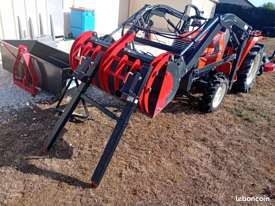 Micro tracteur 4x4 x20 (image 2)