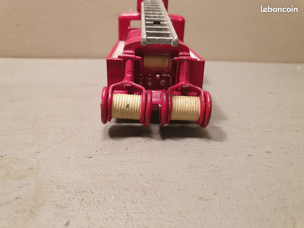Camion Berliet Pompiers 1er Secours - Dinky Toys 32A - Zamak - Occasion