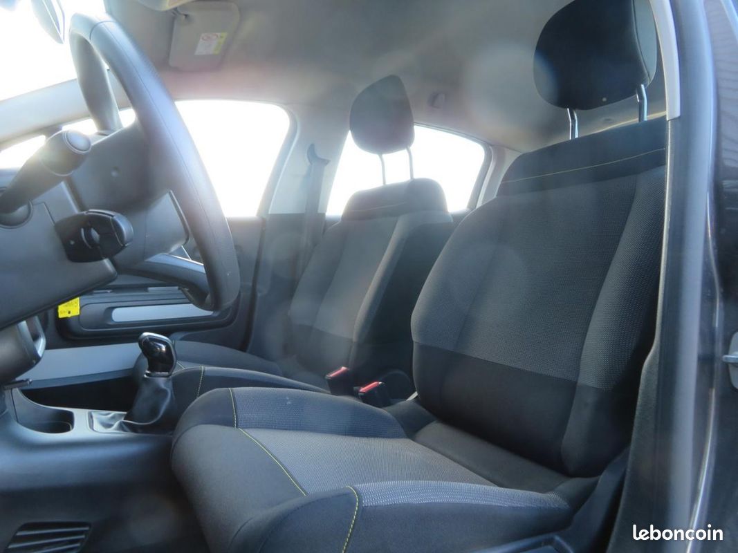 CITROEN C3 1.2 PureTech 12V - 83 S&S BERLINE Feel Pack (image 6)