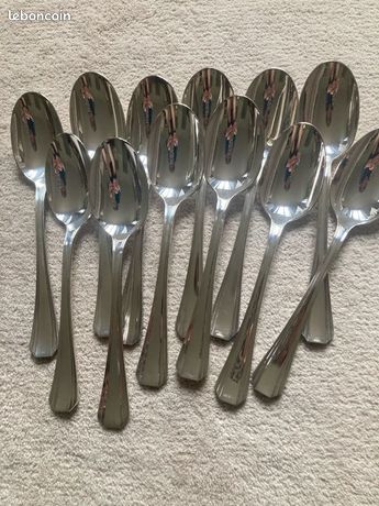 4 cuillère à café Christofle en métal argenté modèle boréal