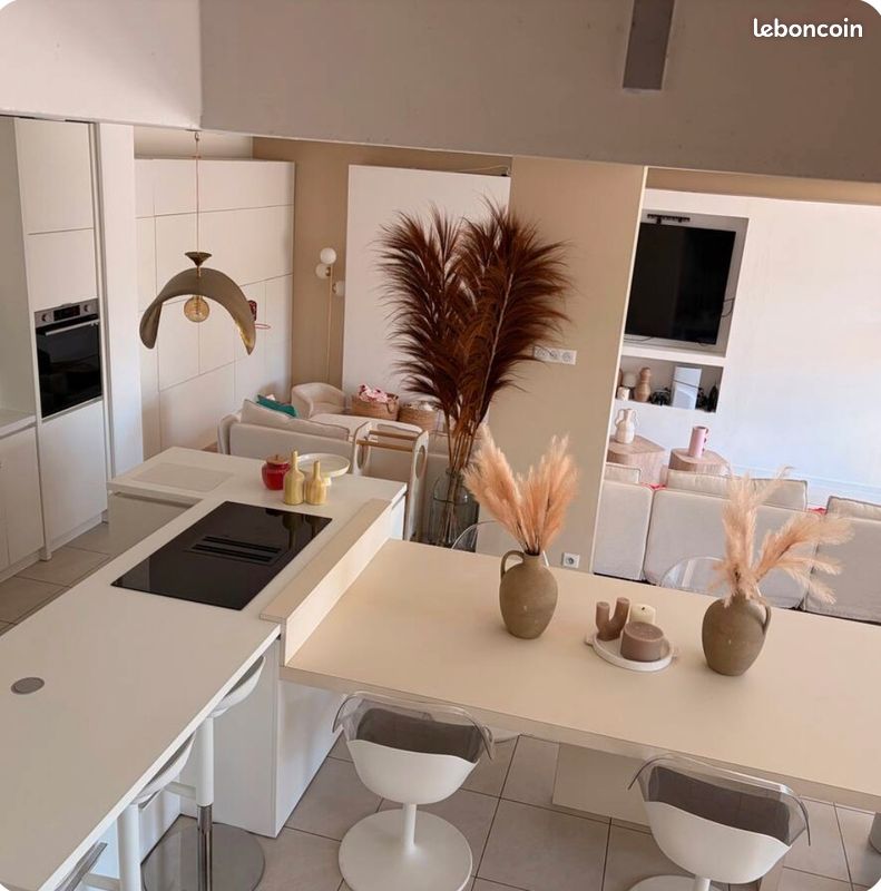Maison 4 pièces 100 m² · à Aigues-Mortes · 100 m² · 445 000 €