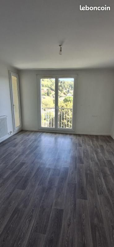 Appartement 3 pièces 53 m² · à Bourgoin-Jallieu · 53 m² · 455 €/mois
