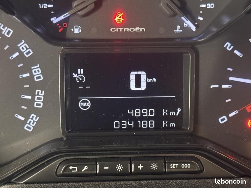 Citroen C3 1.2 PureTech 83ch S&S Shine (image 12)