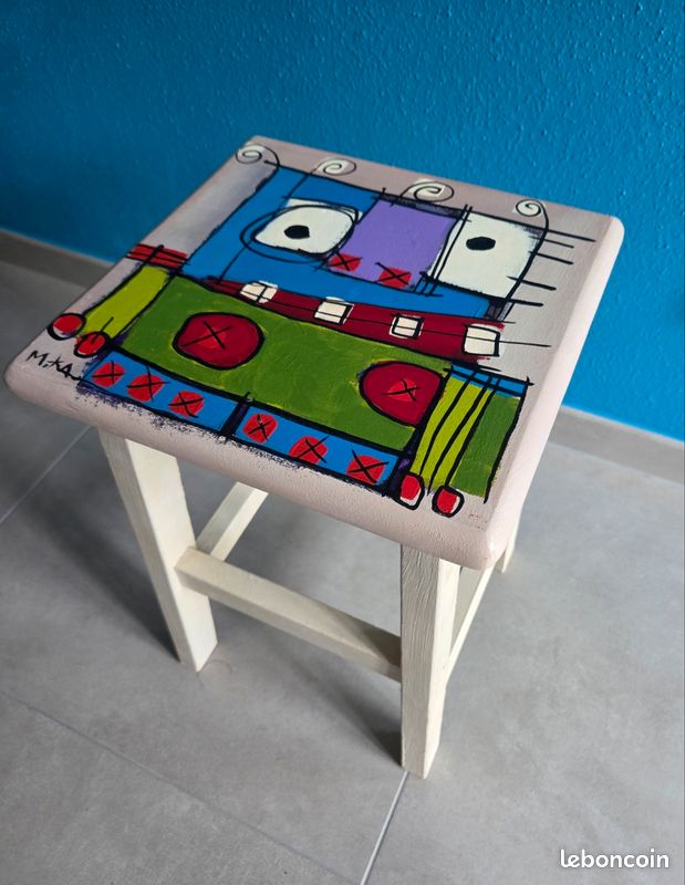 Tabouret Artiste peintre Mika (image 2)