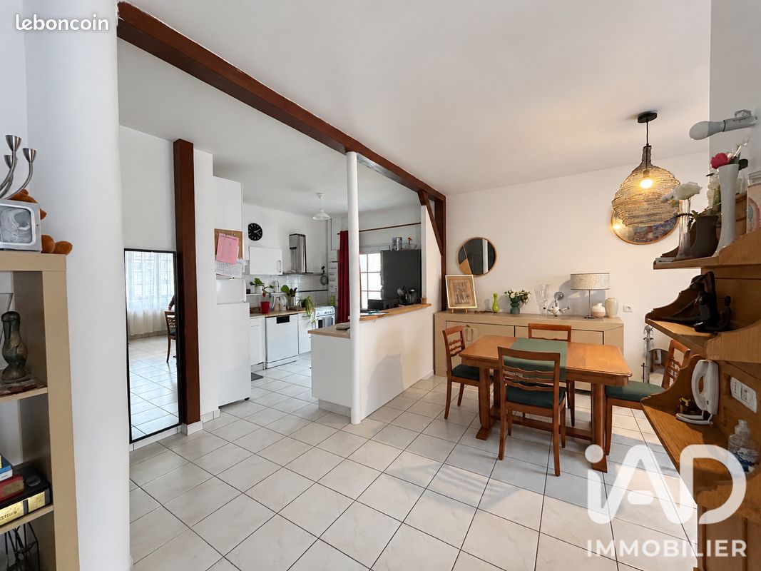 Maison 5 pièces 105 m² · à Nogent-le-Bernard · 105 m² · 85 000 €