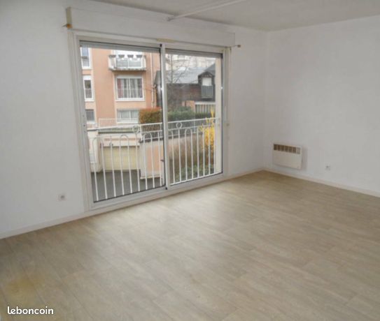 Studio 1 pièce 29 m²