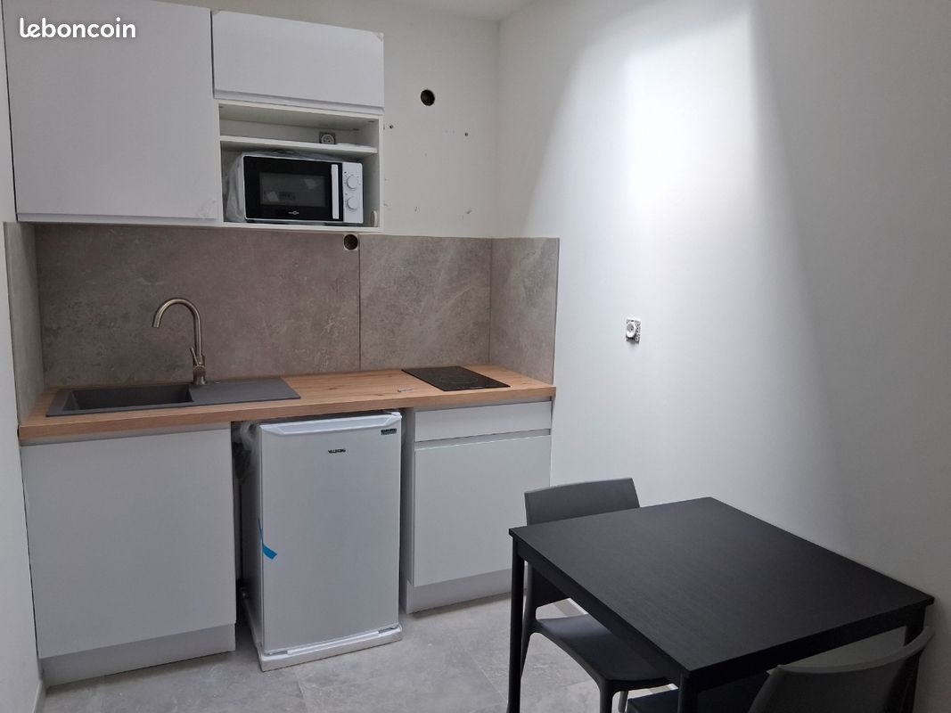 Appartement 1 pièce 22 m² · à Saint-Quentin · 22 m² · 470 €