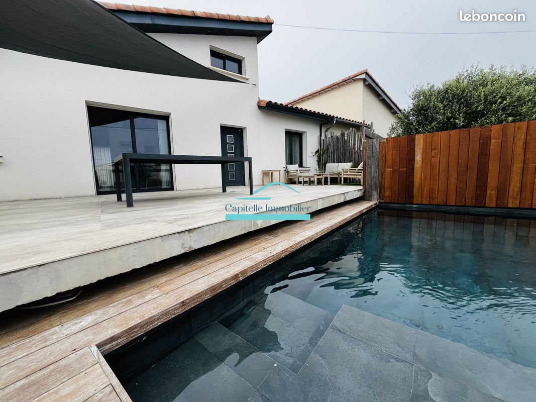Maison 4 pièces 114 m² · à Frontignan · 114 m² · 459 000 €