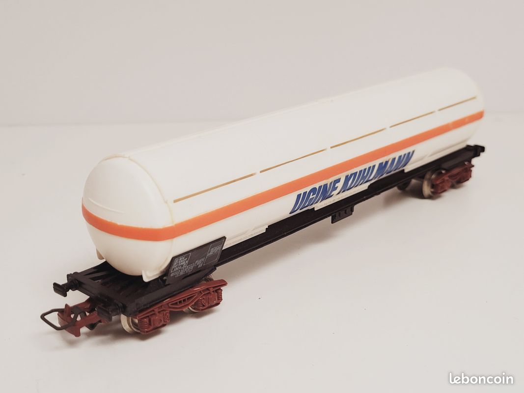 Train wagon N° 6513 Wagon citerne grande capacité 80 m3 UGRINE KUHLMANN Jouef Ho (image 8)