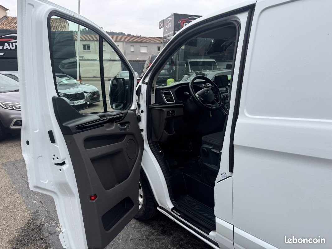 Ford t.custom 320 l1h1 1.0 ecoboost 120ch phev titanium 2020 (image 10)
