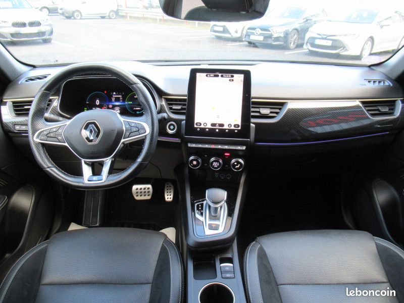 Renault ARKANA 1.6 E-TECH HYBRIDE 145CH ENGINEERED -22 (image 7)