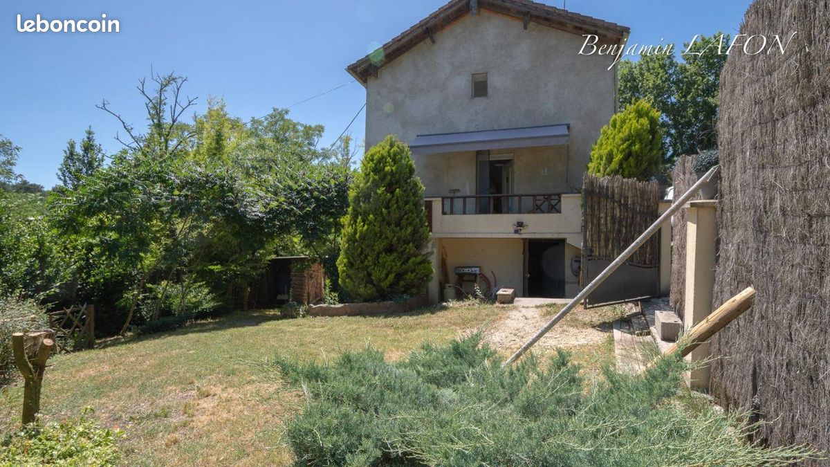 Maison 4 pièces 117 m² · à Saint-Pierre-de-Buzet · 117 m² · 148 000 €