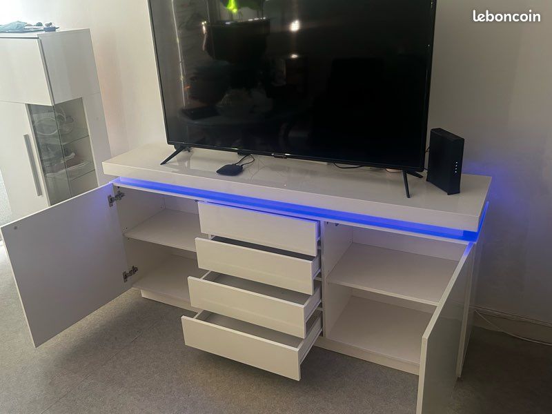 Meuble TV blanc laqué (image 3)