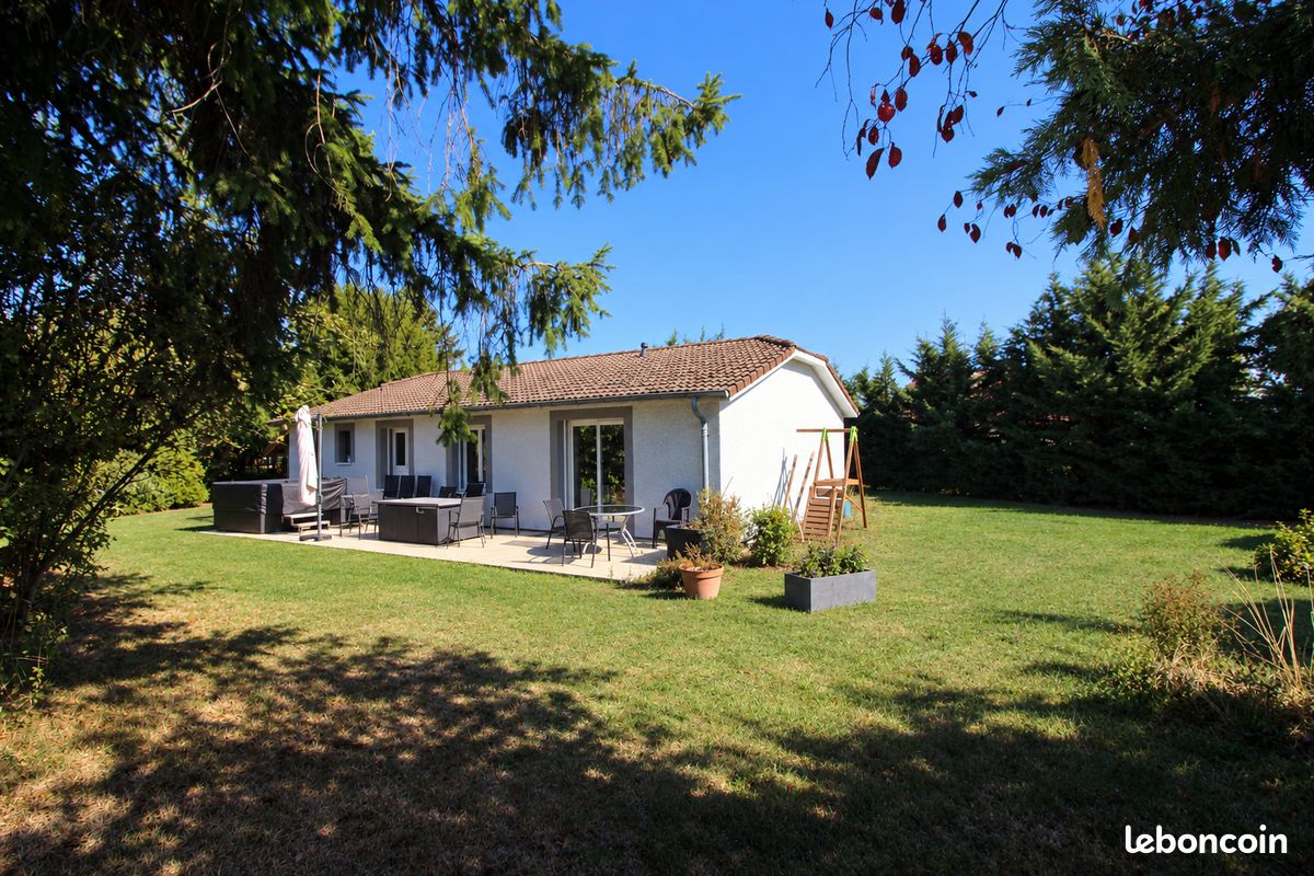 Maison 3 pièces 90 m² · à Cessy · 90 m² · 569 000 €