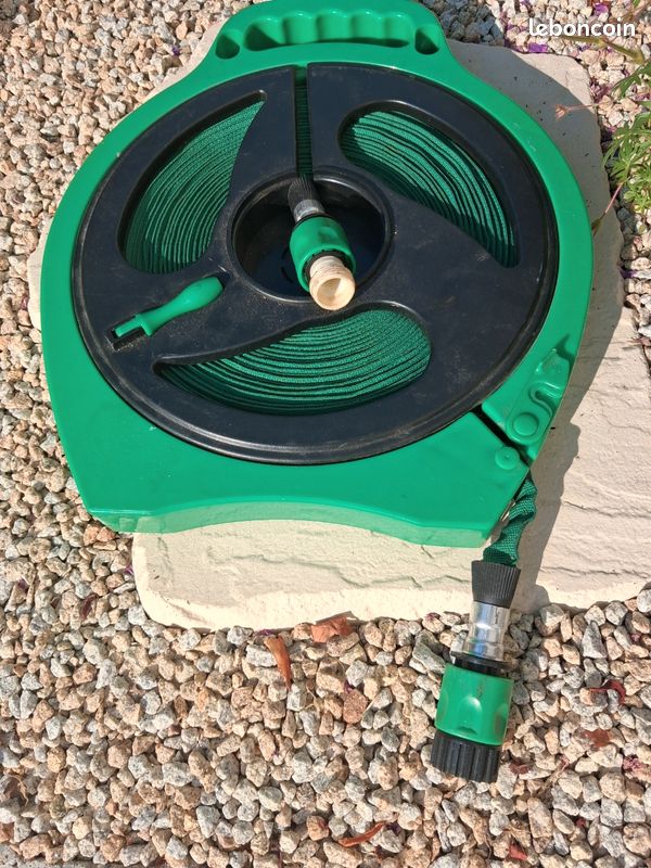 Tuyau plat pour camping ou autre (image 1)