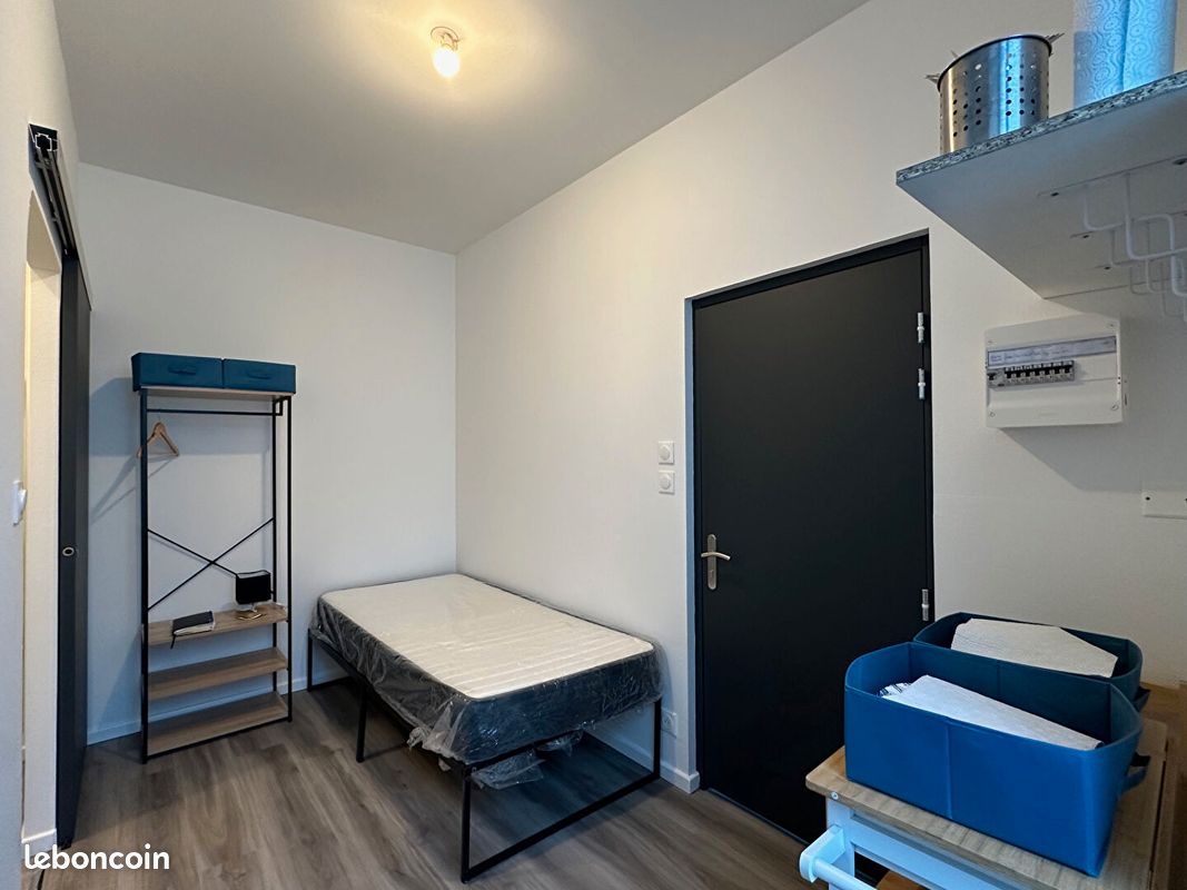Appartement 1 pièce 10 m² · à Tulle · 10 m² · 300 €/mois