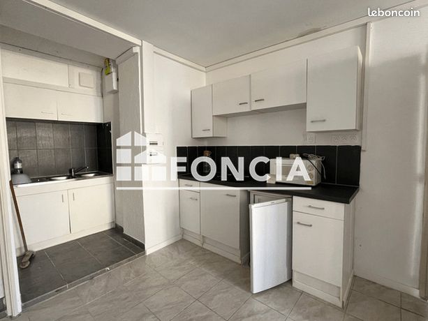 Studio 1 pièce 25 m²