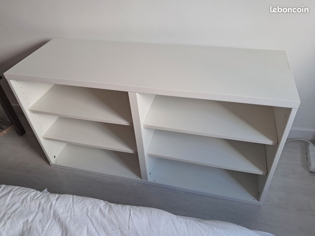 Meuble blanc (image 1)