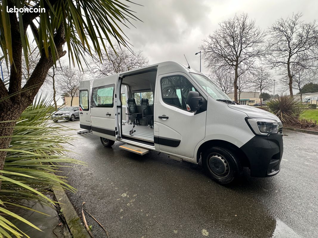 RENAULT Master Fourgon FG TR GCF F3500 L2H2 DCI 135 cv Blanc minéral TPMR VASP Handicap (image 2)