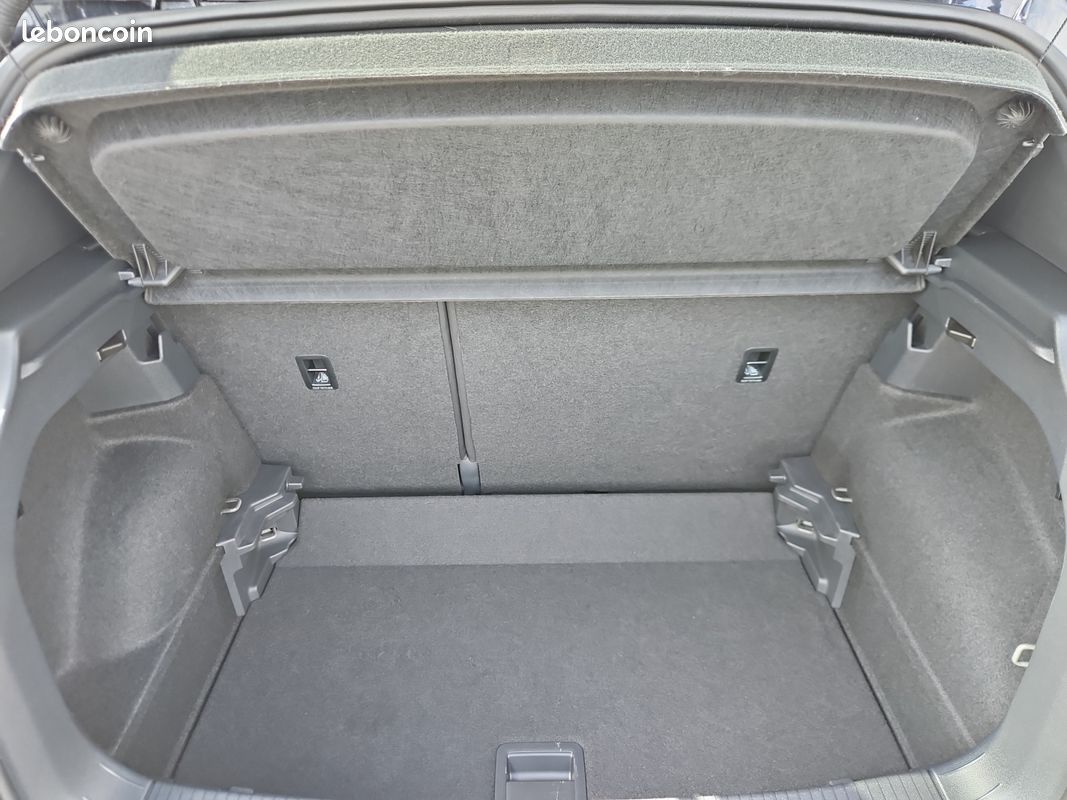 VOLKSWAGEN T-Cross 1.5 TSI 150 Start/Stop DSG7 R-Line (image 24)