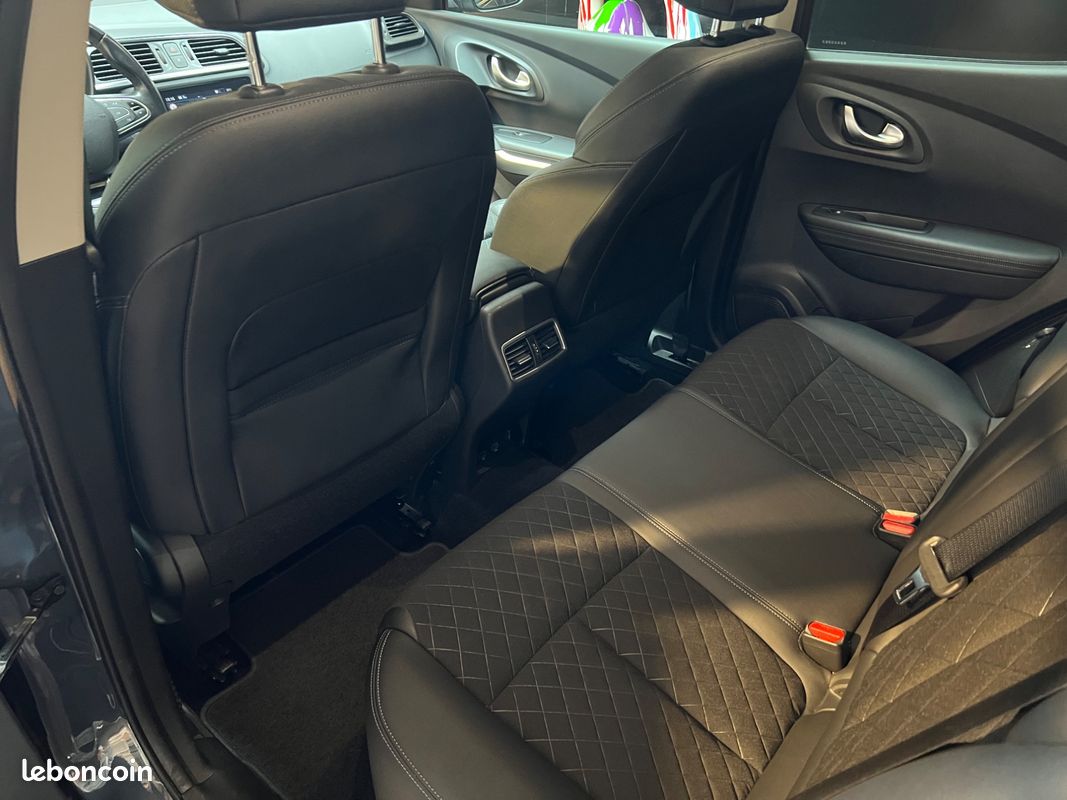 Renault kadjar 1.3 tce 160 intens edc bva / attelage / detecteurs angles morts / applecarplay / bose (image 27)