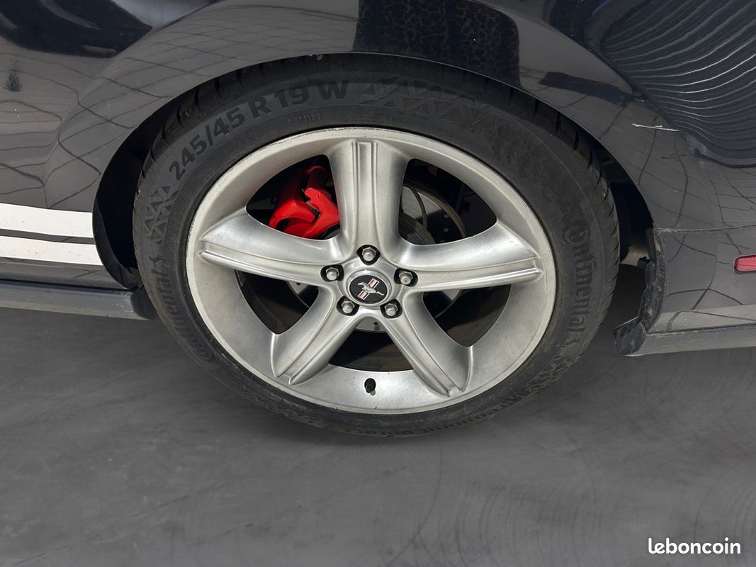 FORD MUSTANG GT CABRIOLET 4.6 V8 300CH - BOÎTE MANUELLE - Garantie 12 mois (image 18)
