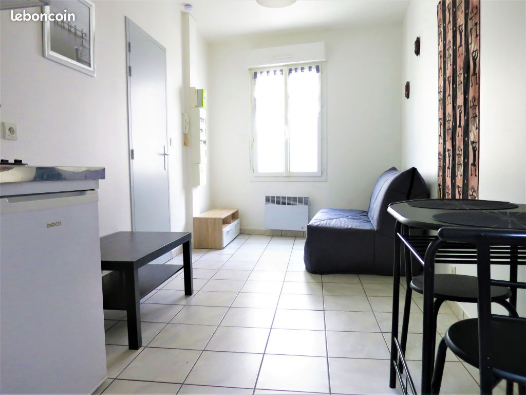 Appartement 2 pièces 21 m² · à Évreux · 21 m² · 387 €