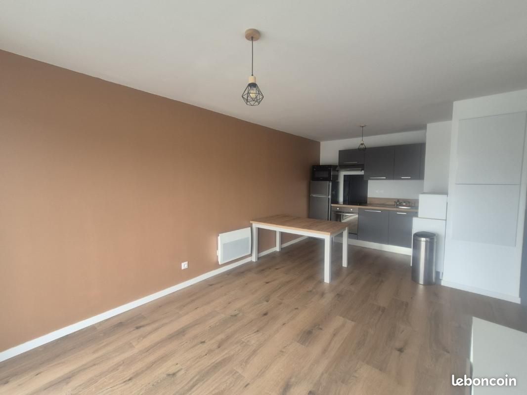 Appartement 2 pièces 41 m² · à Armentières · 41 m² · 593 €/mois