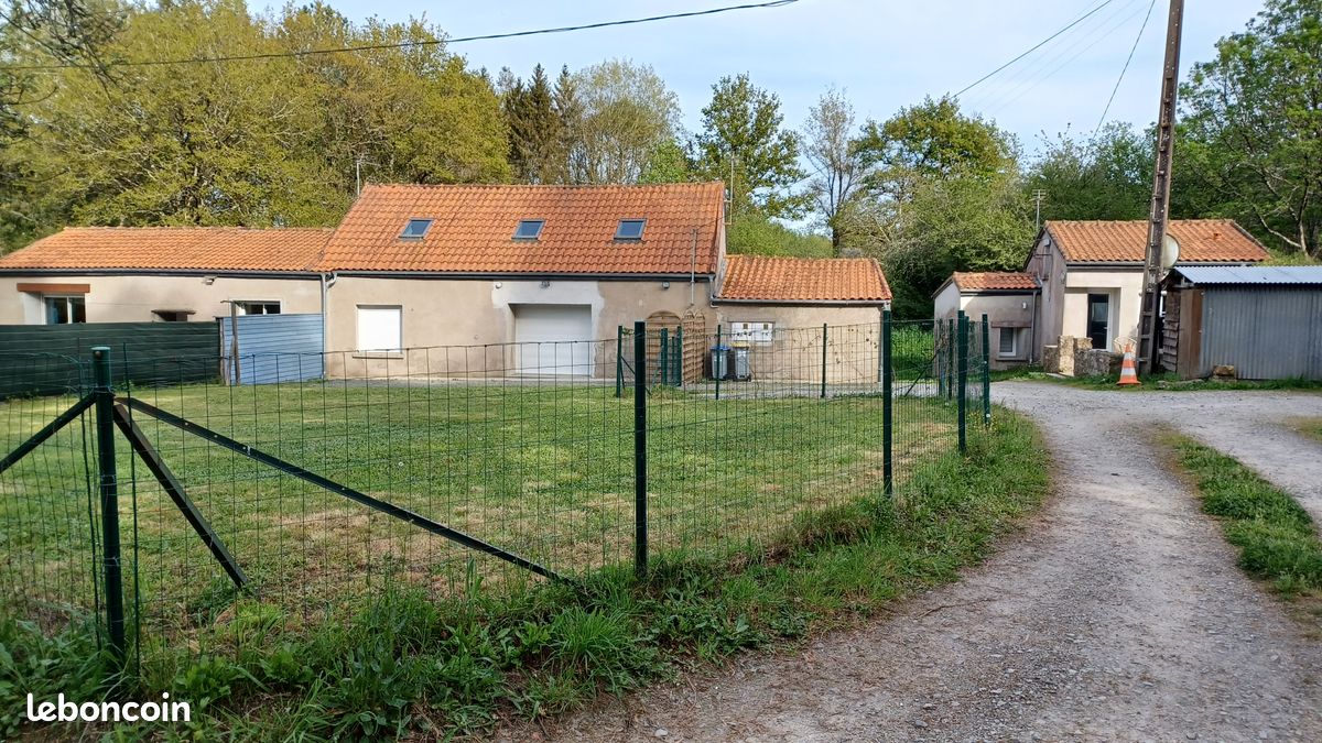 Maison 5 pièces 95 m² · à Couëron · 95 m² · 1 050 €