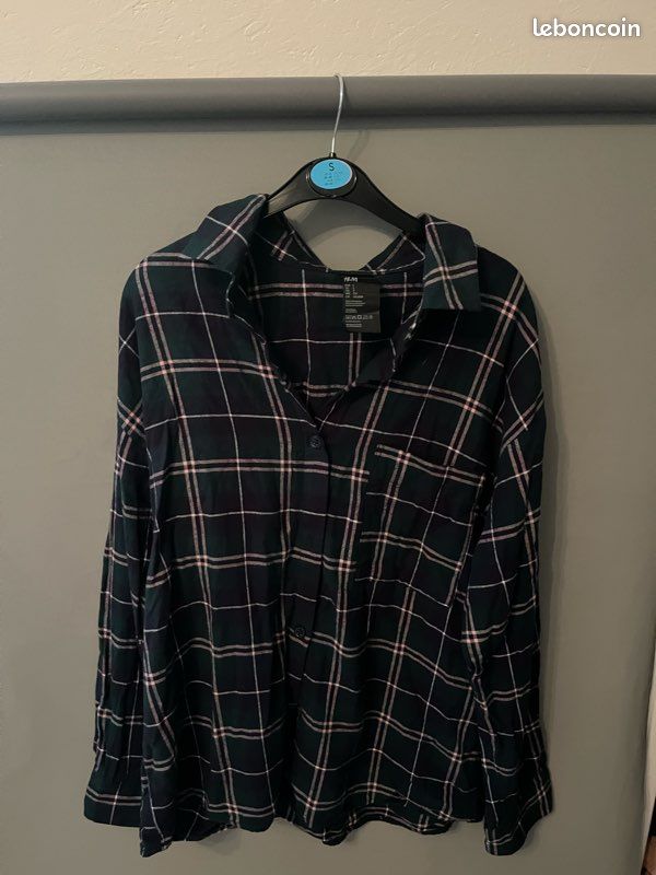 Chemise de nuit a carreaux (image 1)