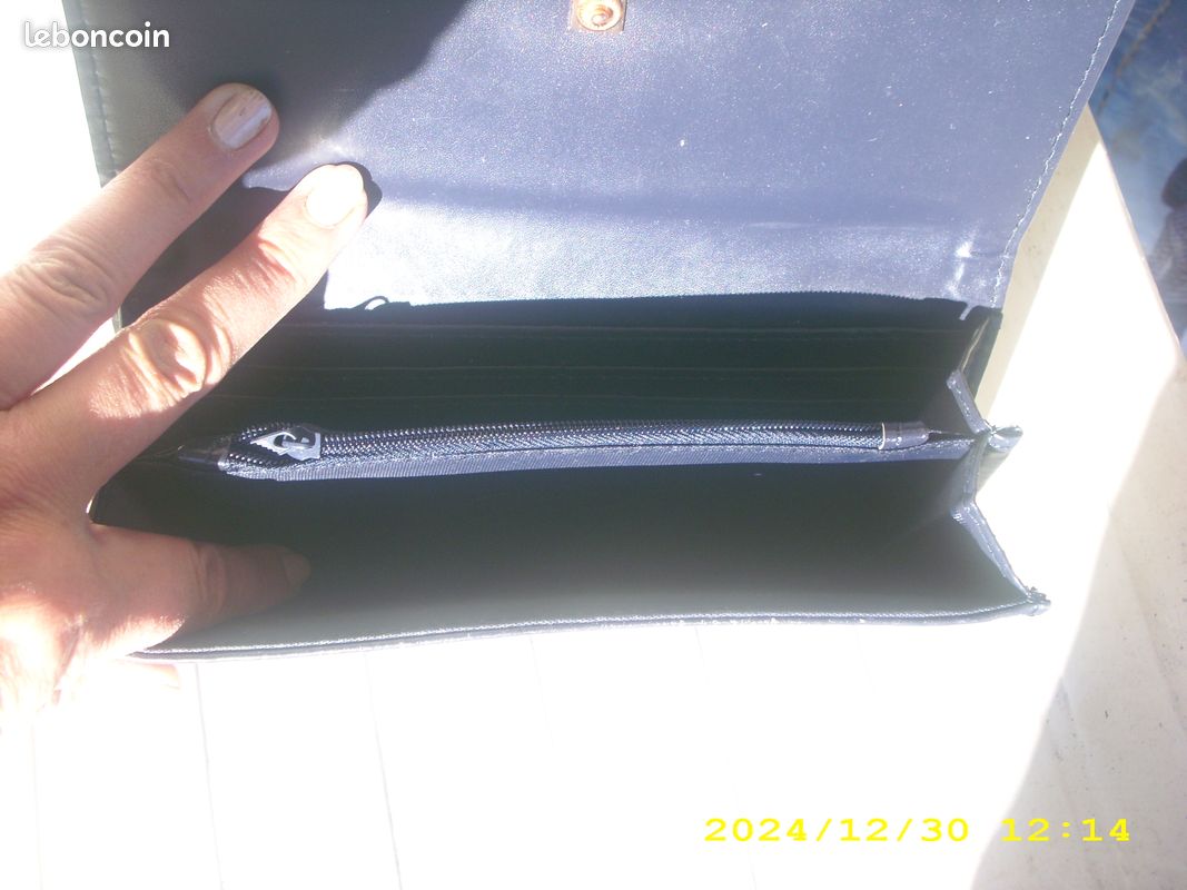 Porte-feuille marine (image 2)