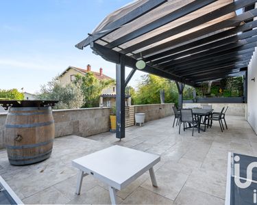 Maison 795 000 € - 306 m²