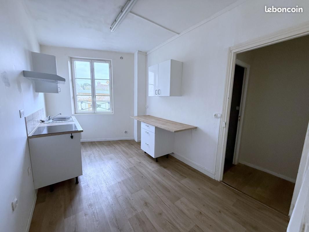 Appartement 3 pièces 72 m² · à La Fère · 72 m² · 500 €/mois