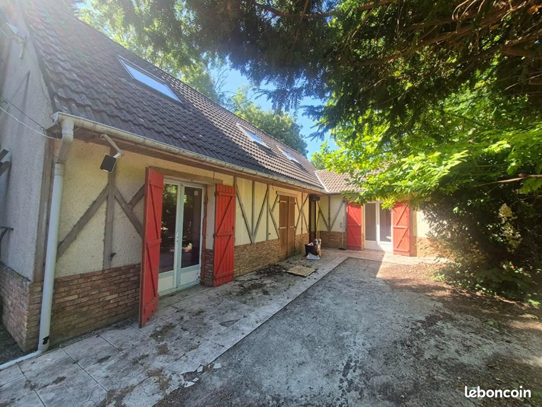 Maison 8 pièces 115 m² · à Lillers · 115 m² · 174 000 €