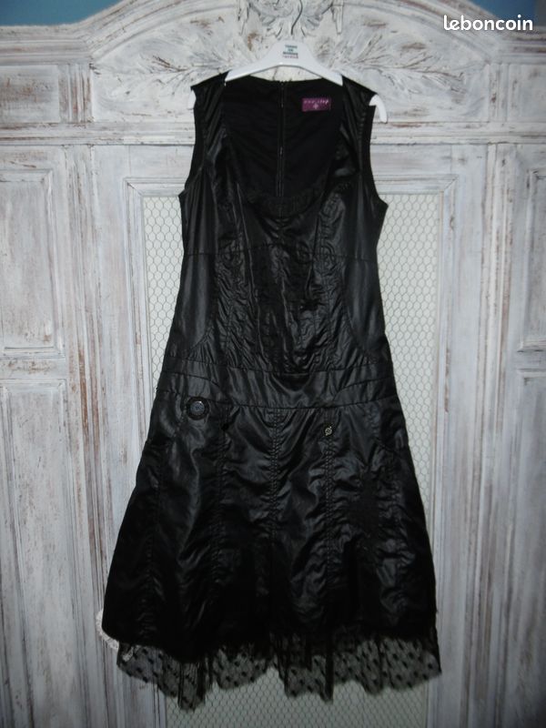Tenues de réveillon Noël / 1er de l'an / fêtes / cérémonie / robes / jupes / bustier (image 1)