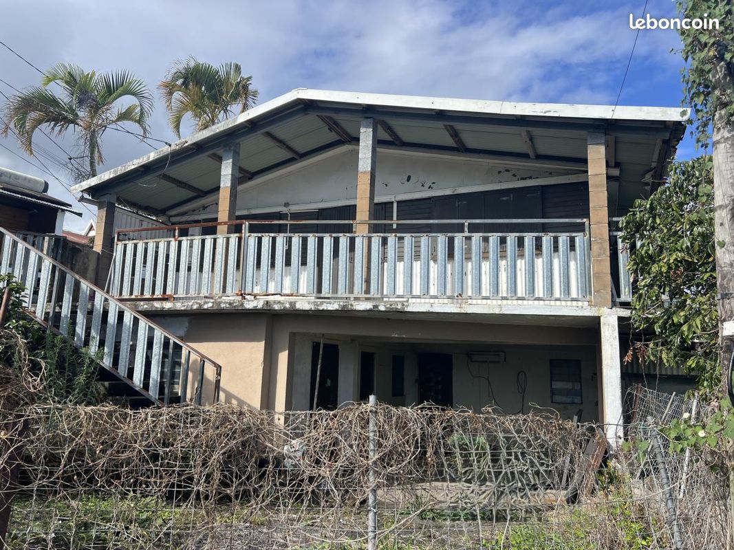 Maison 4 pièces 90 m² · à Petite-Île · 90 m² · 160 500 €