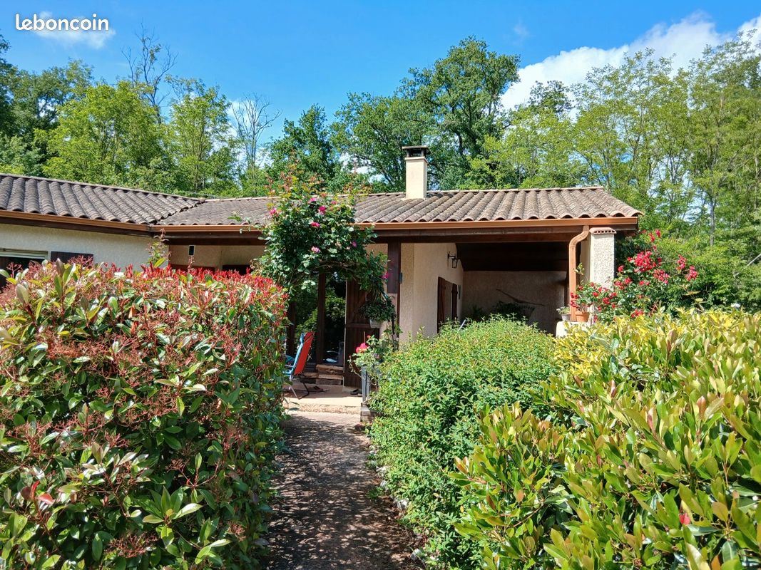 Maison 4 pièces 104 m² · à Caussade · 104 m² · 280 000 €