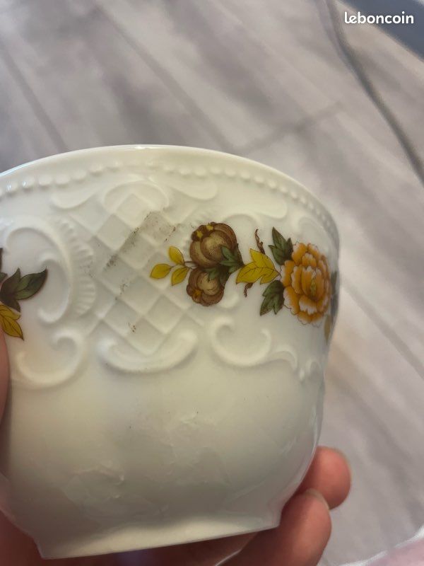 2 tasses et coupelles (image 6)