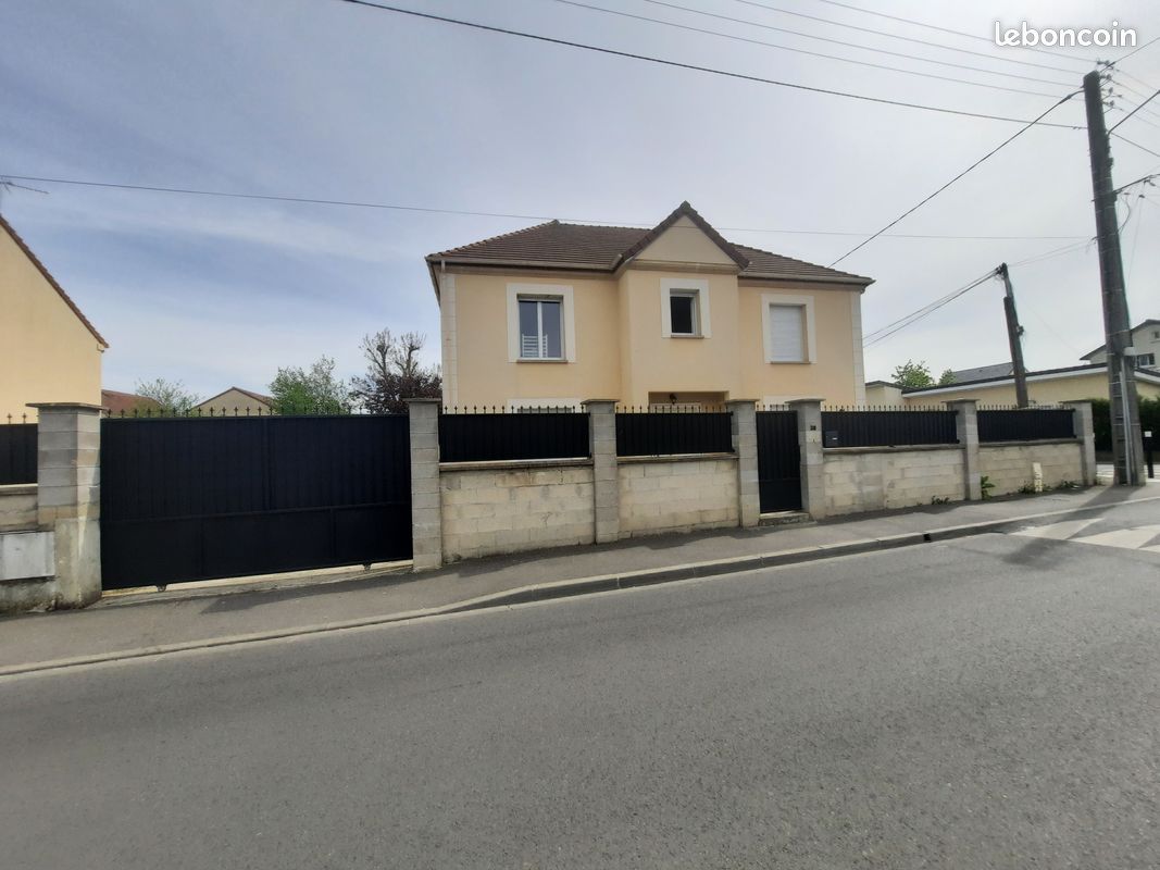 Maison 7 pièces 180 m² · à Goussainville · 180 m² · 570 000 €
