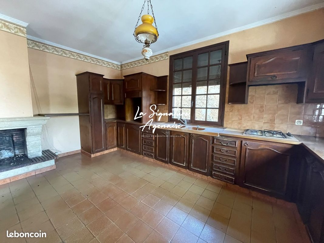 Maison 7 pièces 170 m² · à Astaffort · 170 m² · 118 000 €
