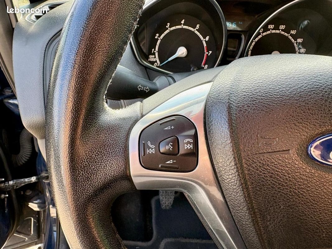 FORD B-MAX 1.4i - 90 Trend (image 12)