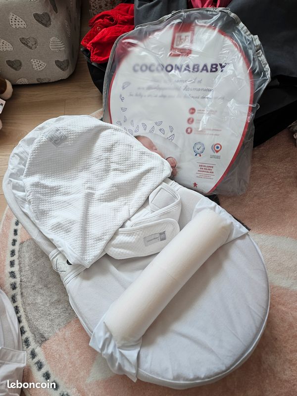 Cocoonababy red castle (image 1)